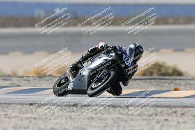 media/Oct-05-2025-CVMA (Sun) [[beeef4f201]]/Race 2-Supersport Middleweight/